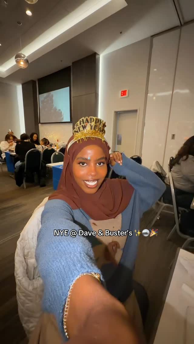 Post 8 by Fatima🌺 on Instagram (video)