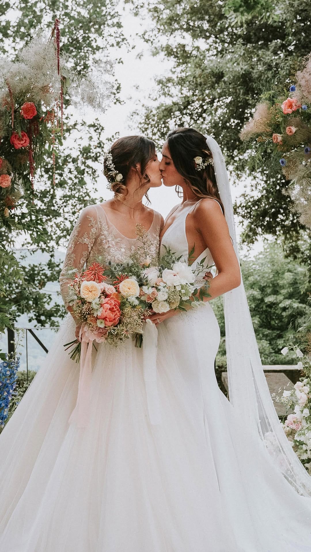 Post 10 by Danielle + Anna Parlagreco | LGBTQ+ Travel & Lifestyle on Instagram (video)