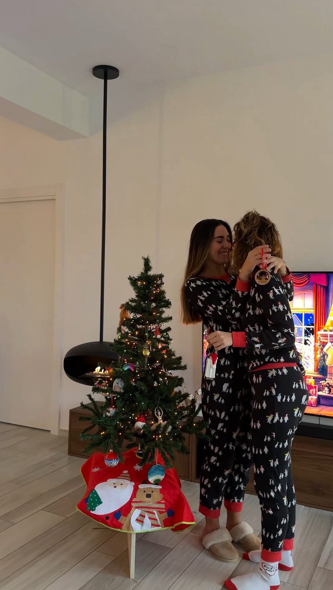 Post 6 by Danielle + Anna Parlagreco | LGBTQ+ Travel & Lifestyle on Instagram (video)