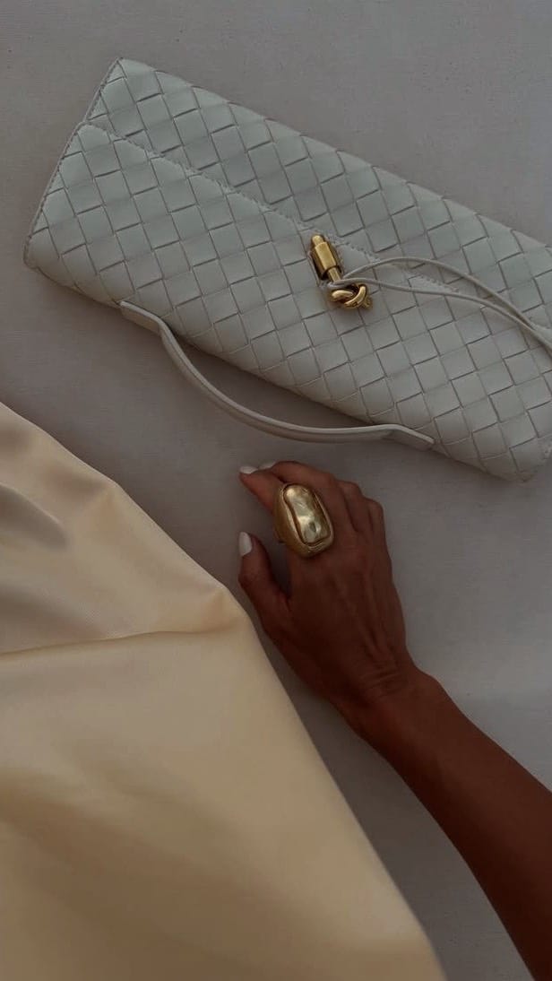 Post 6 by JOCELYN OSORIO on Instagram (video)