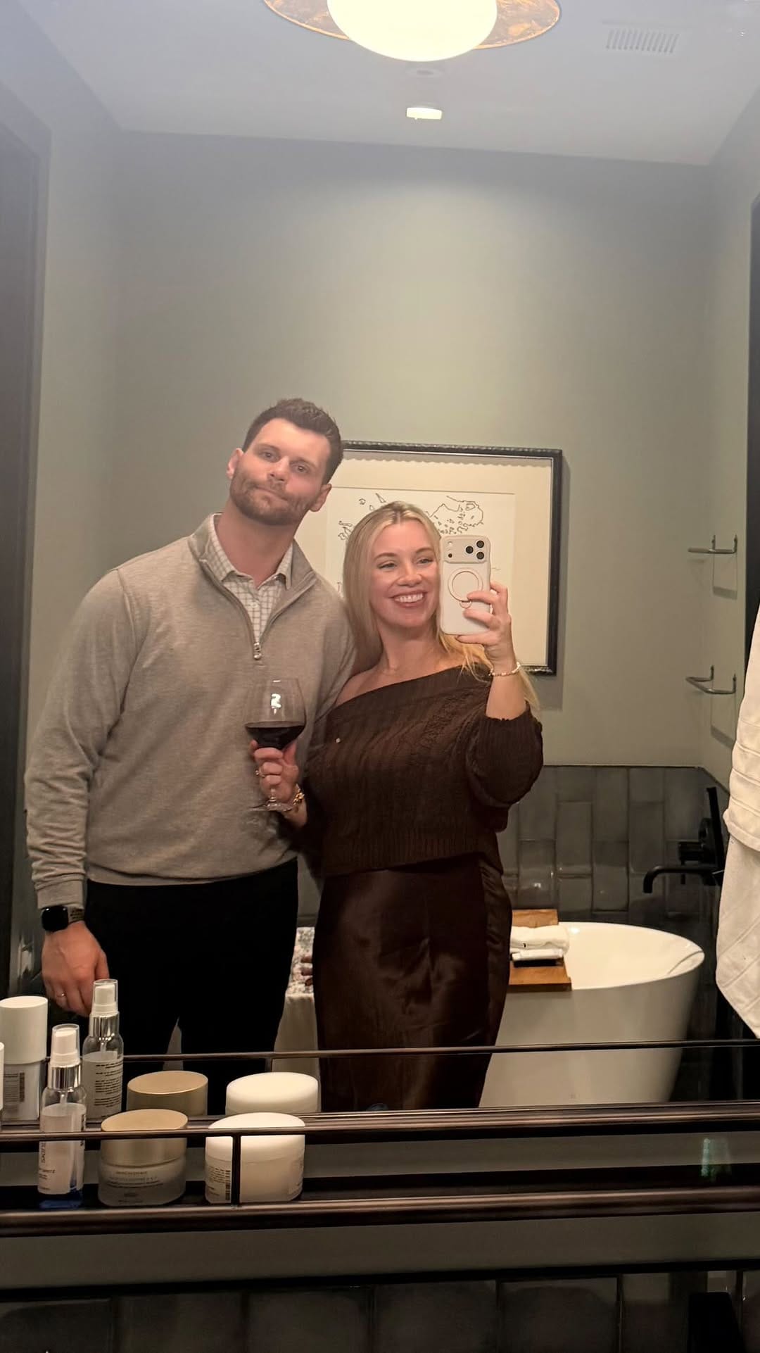 Post 6 by Lauren Cummings Johnson on Instagram (video)