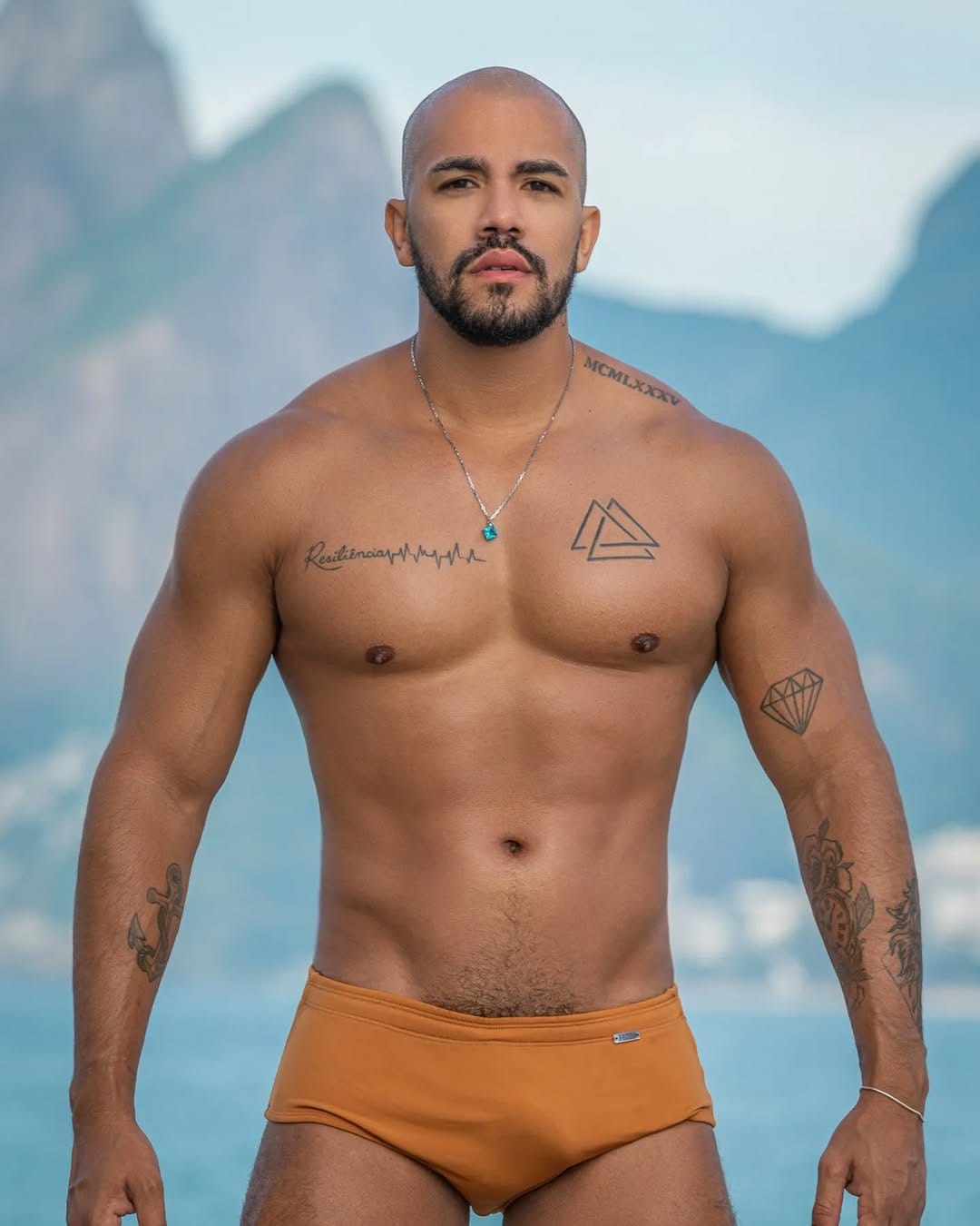 Post 10 by Fellipe Vieira on Instagram (image)