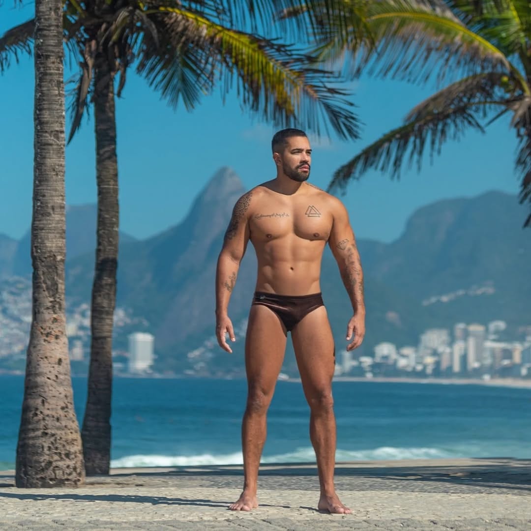 Post 3 by Fellipe Vieira on Instagram (image)