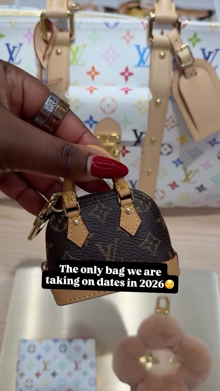 Post 7 by I Am Funmi 🇺🇸 on Instagram (video)