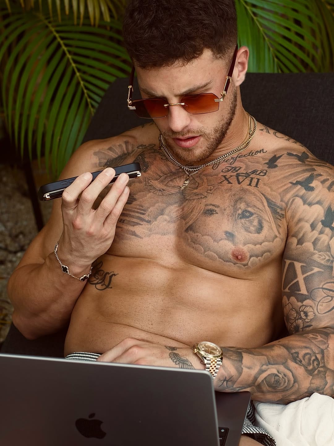Post 4 by Josh Goldy | Women’s Fat Loss Expert on Instagram (carousel)