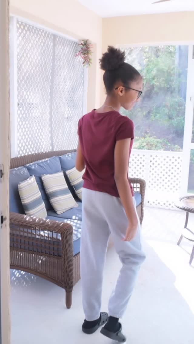 Post 7 by Cici Mitchell on Instagram (video)