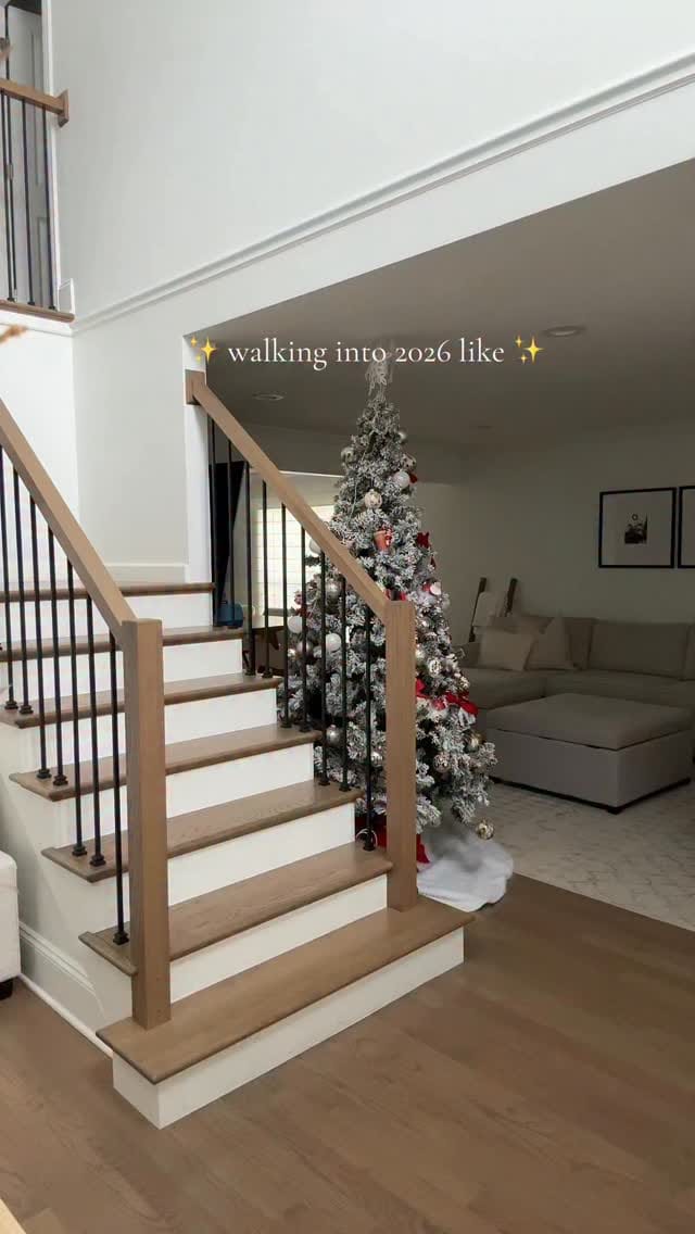 Post 4 by Farheen Valliani on Instagram (video)