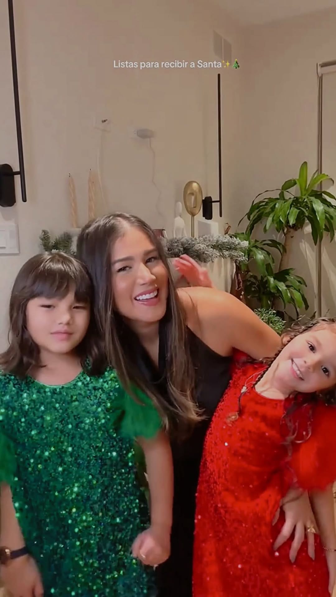Post 10 by Jessica Venegas | Chicago Influencer on Instagram (video)