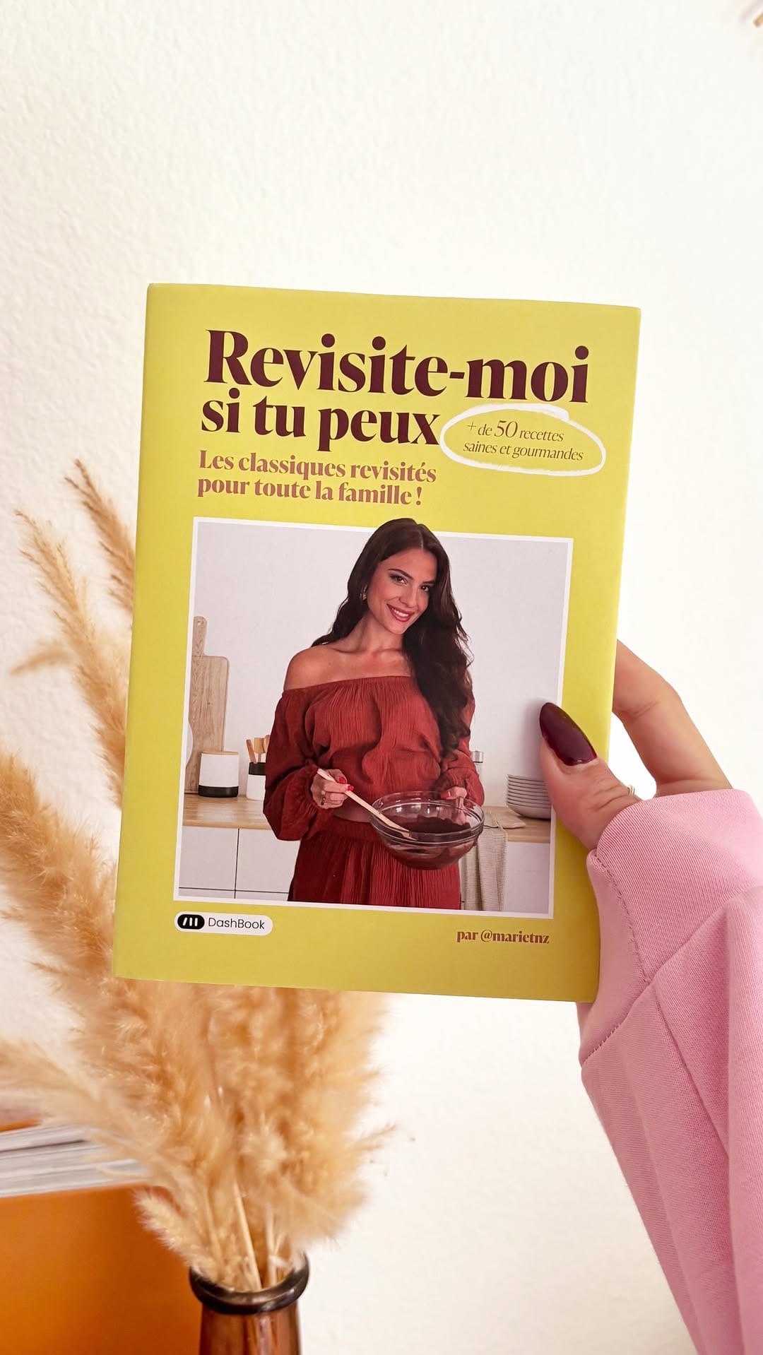 Post 10 by Marie Tnz on Instagram (video)