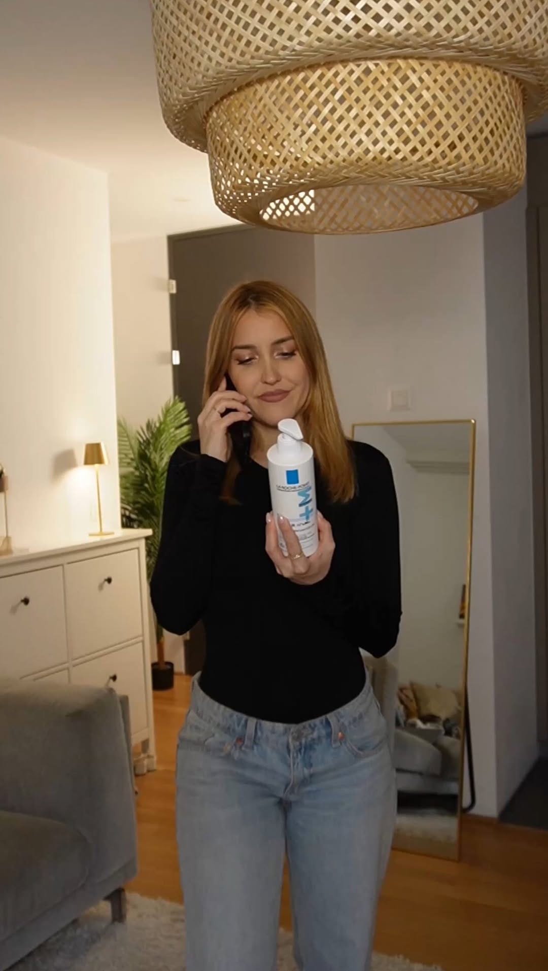 Post 4 by Laura Bante on Instagram (video)