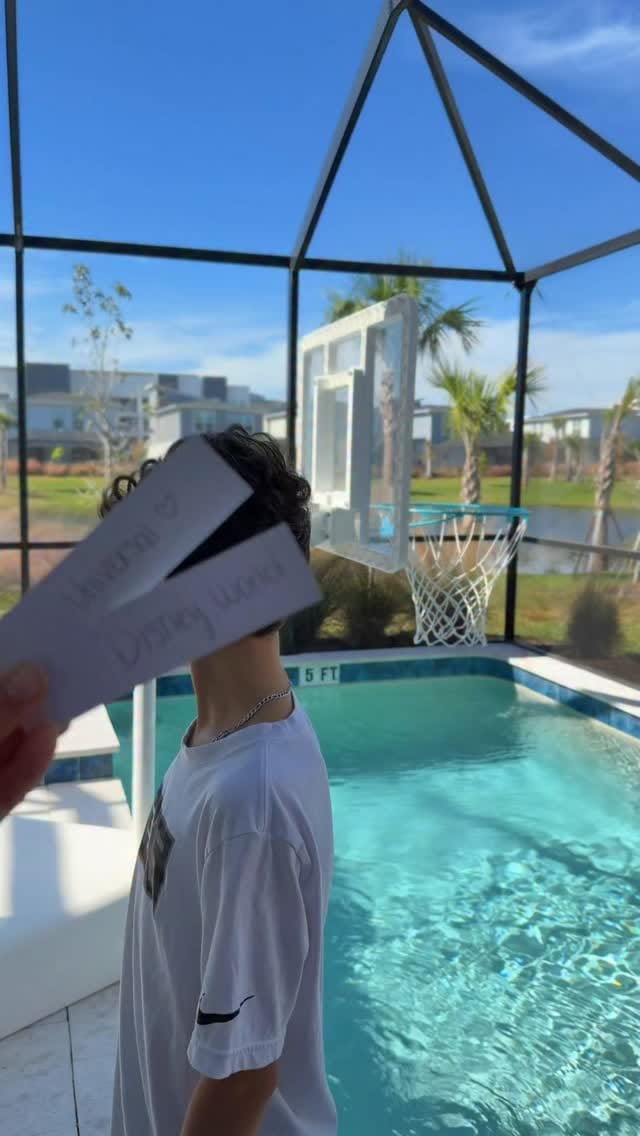 Post 8 by Omaima Doghmi on Instagram (video)