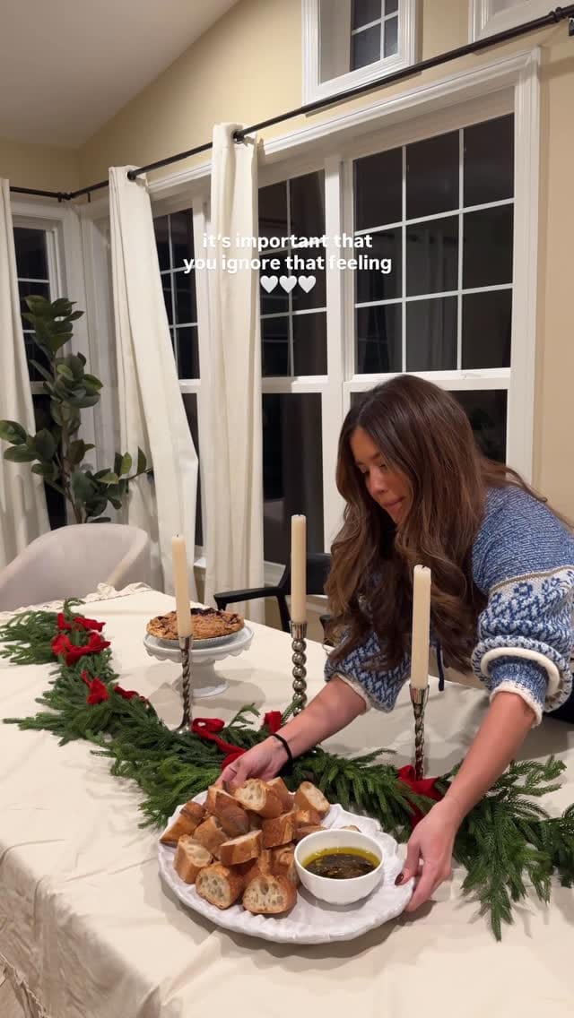 Post 8 by Cecily Bauchmann on Instagram (video)