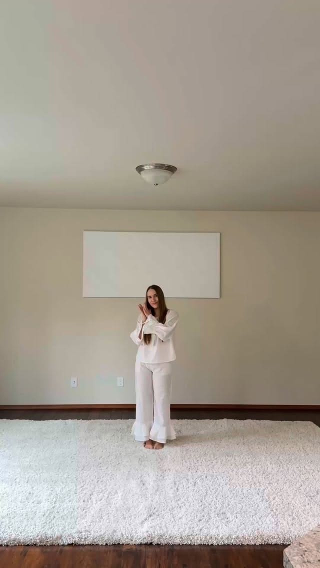 Post 6 by Mariia Hamza on Instagram (video)