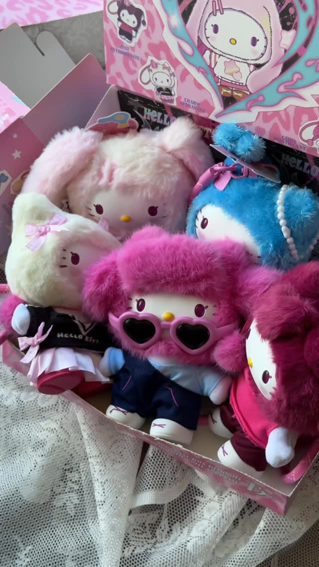 Post 4 by amanda  ˘͈ᵕ˘͈ on Instagram (video)