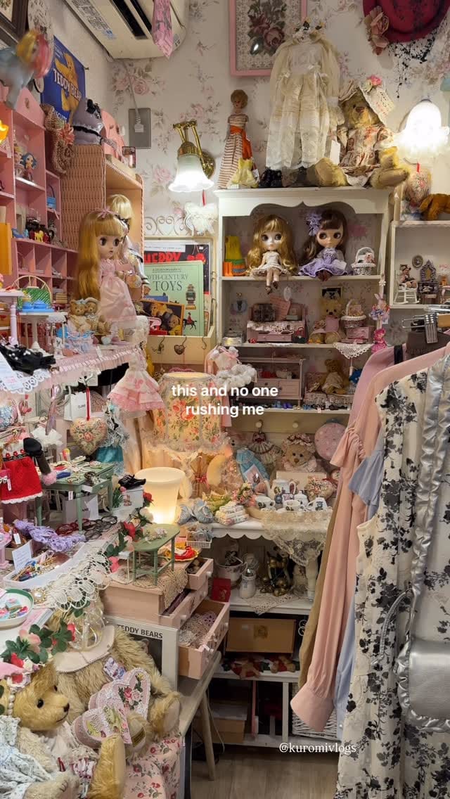 Post 6 by amanda  ˘͈ᵕ˘͈ on Instagram (video)