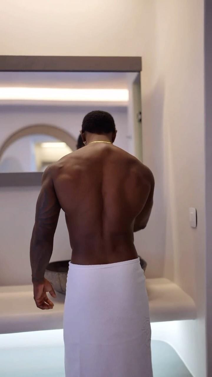 Post 3 by Christopher M 🕺🏾 on Instagram (video)
