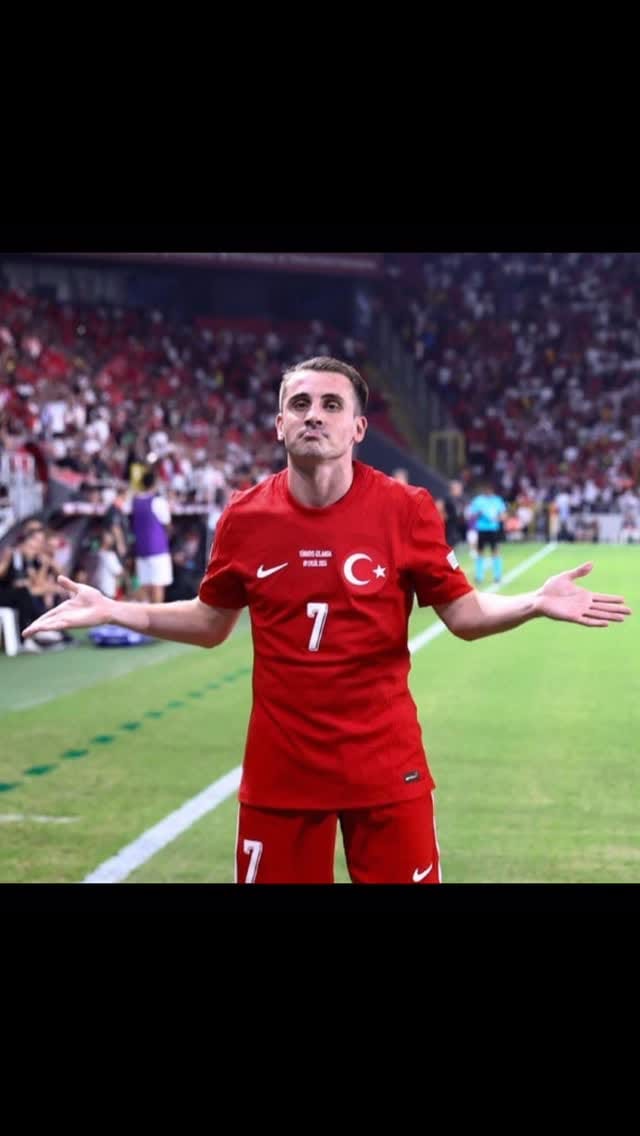 Post 5 by Yagmur Hamurcu on Instagram (video)