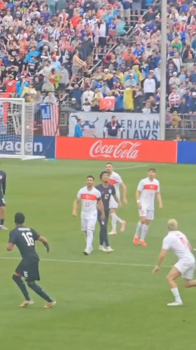 Post 4 by Yagmur Hamurcu on Instagram (video)