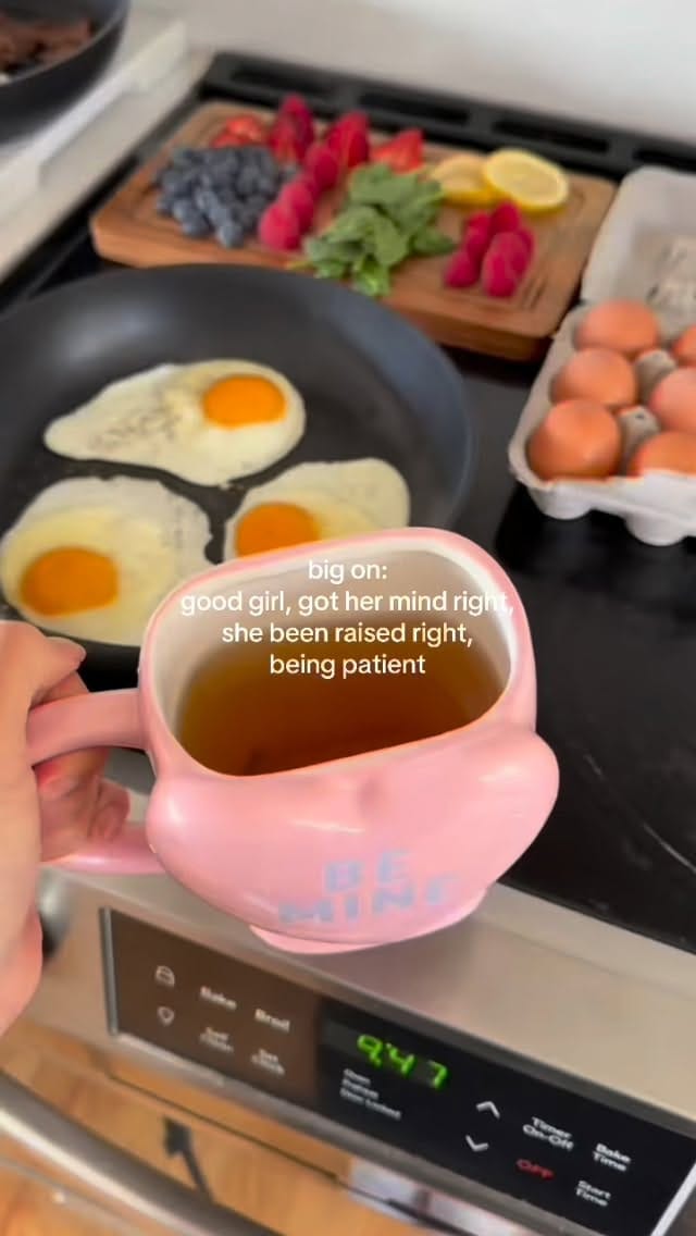 Post 6 by Skye on Instagram (video)