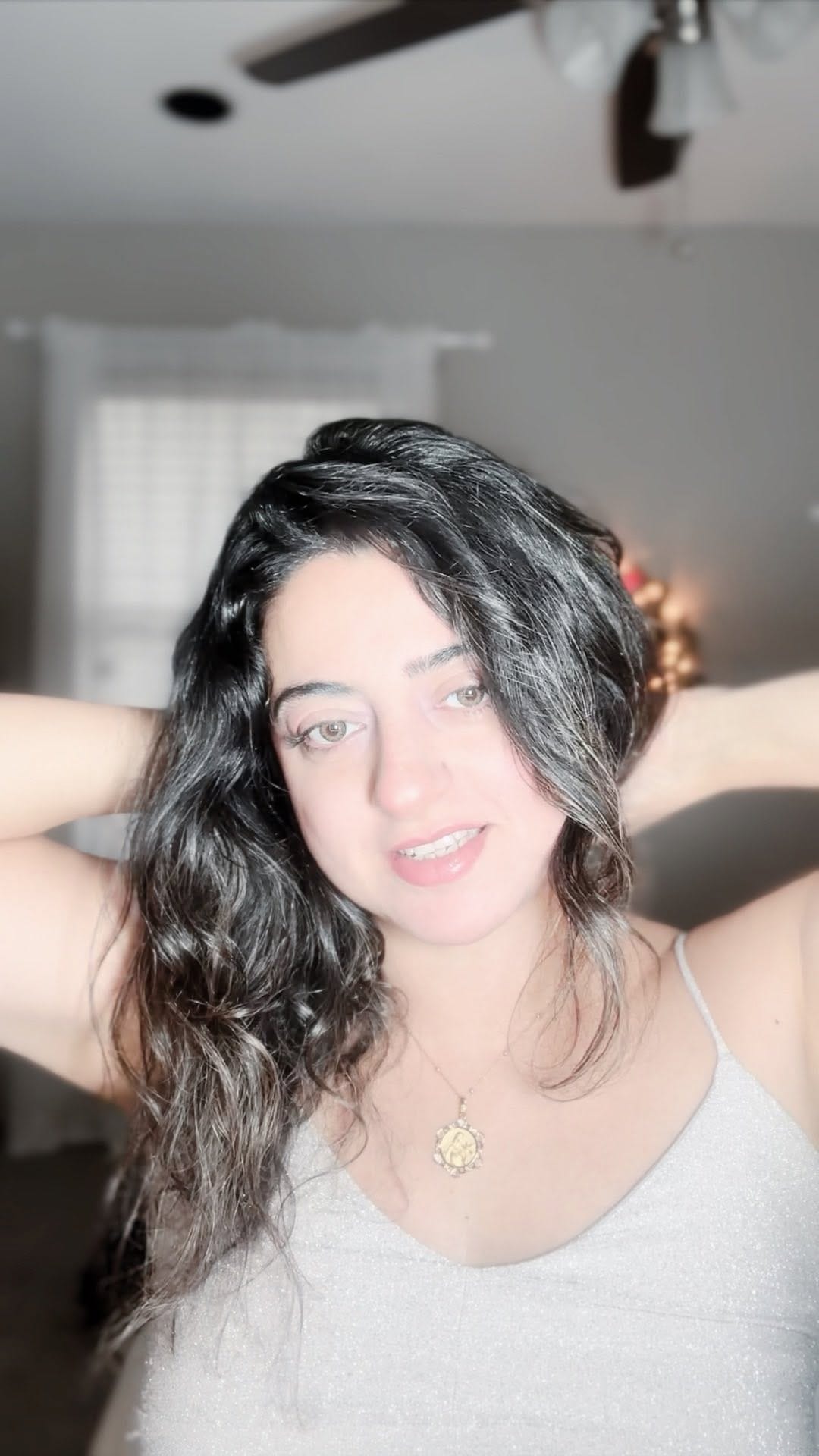 Post 7 by Damla Nazlican on Instagram (video)
