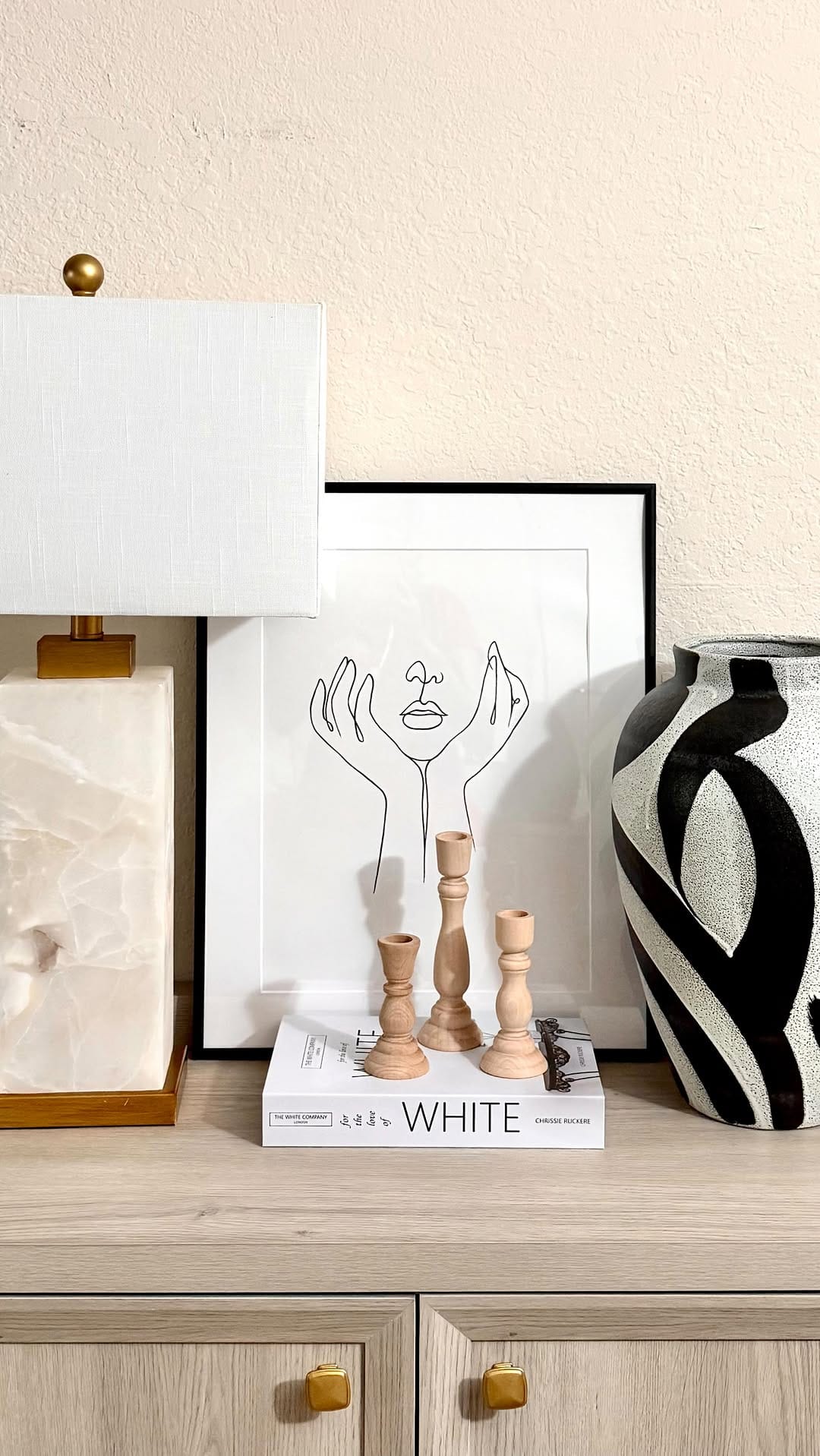 Post 9 by Sowntharya Sundararaman 🧿| Interiors | DIY | Lifestyle on Instagram (video)