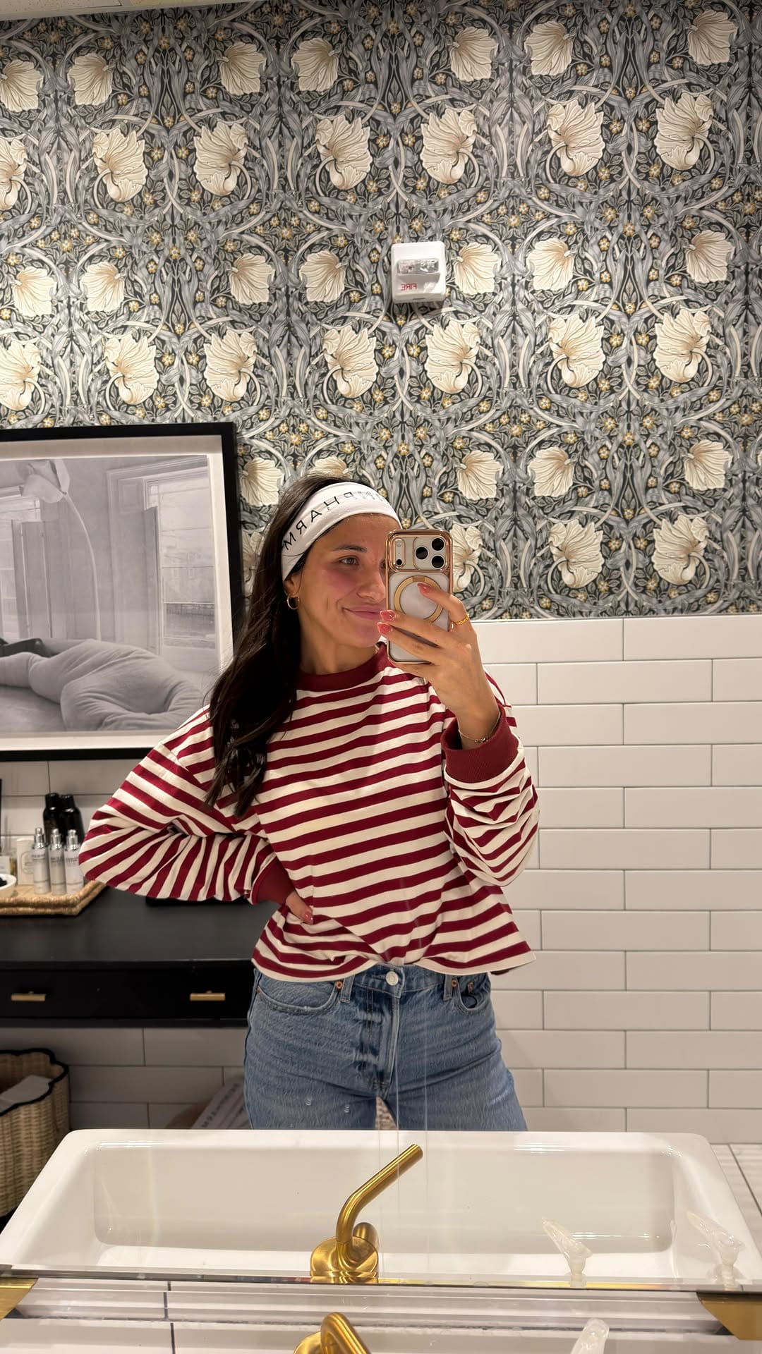 Post 8 by Lola Triplett on Instagram (video)