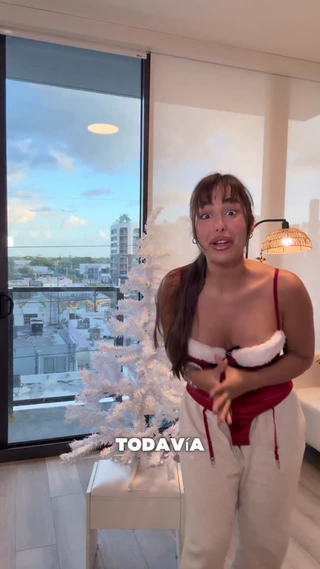 Post 5 by Melissa Granado Mely on Instagram (video)