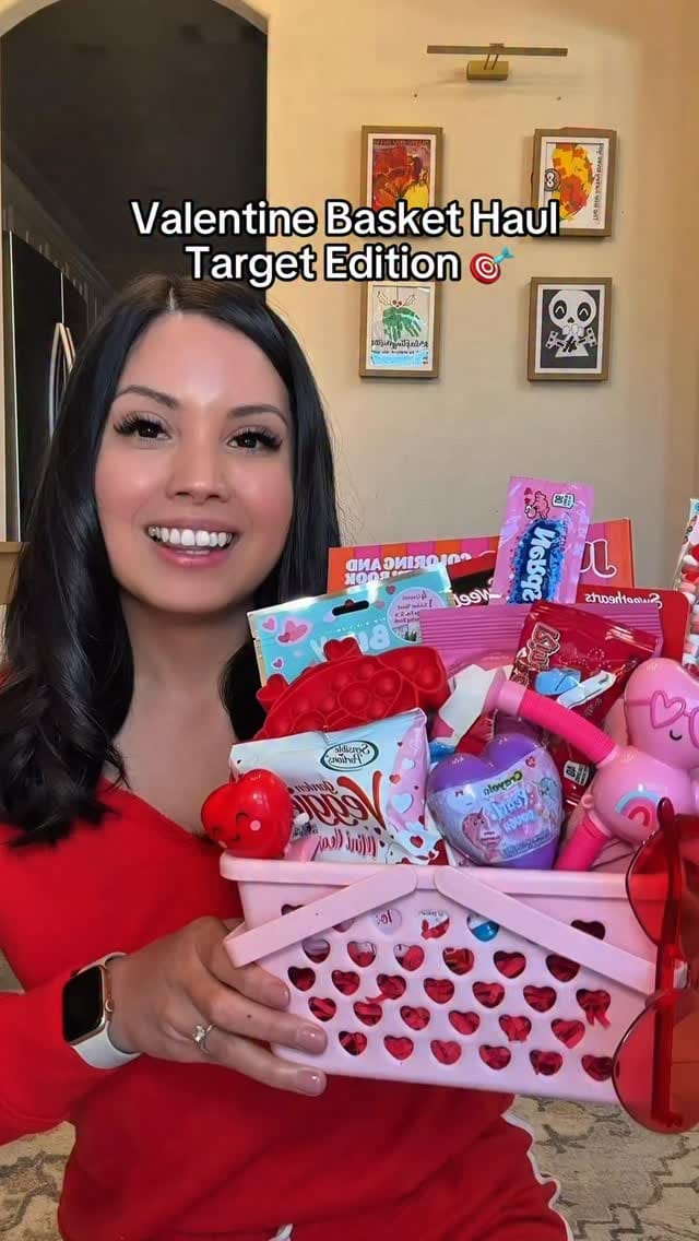 Post 1 by Vanessa on Instagram (video)