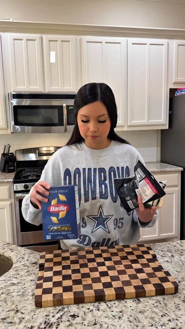 Post 10 by Vanessa on Instagram (video)