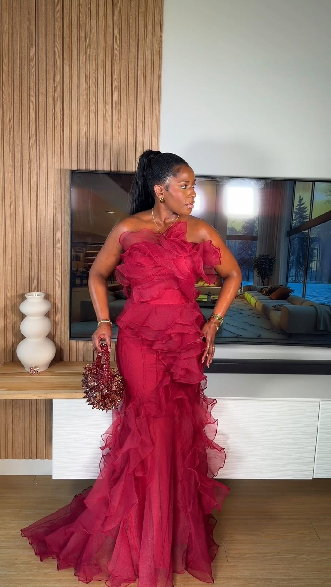 Post 8 by Kahunde Doreen on Instagram (video)