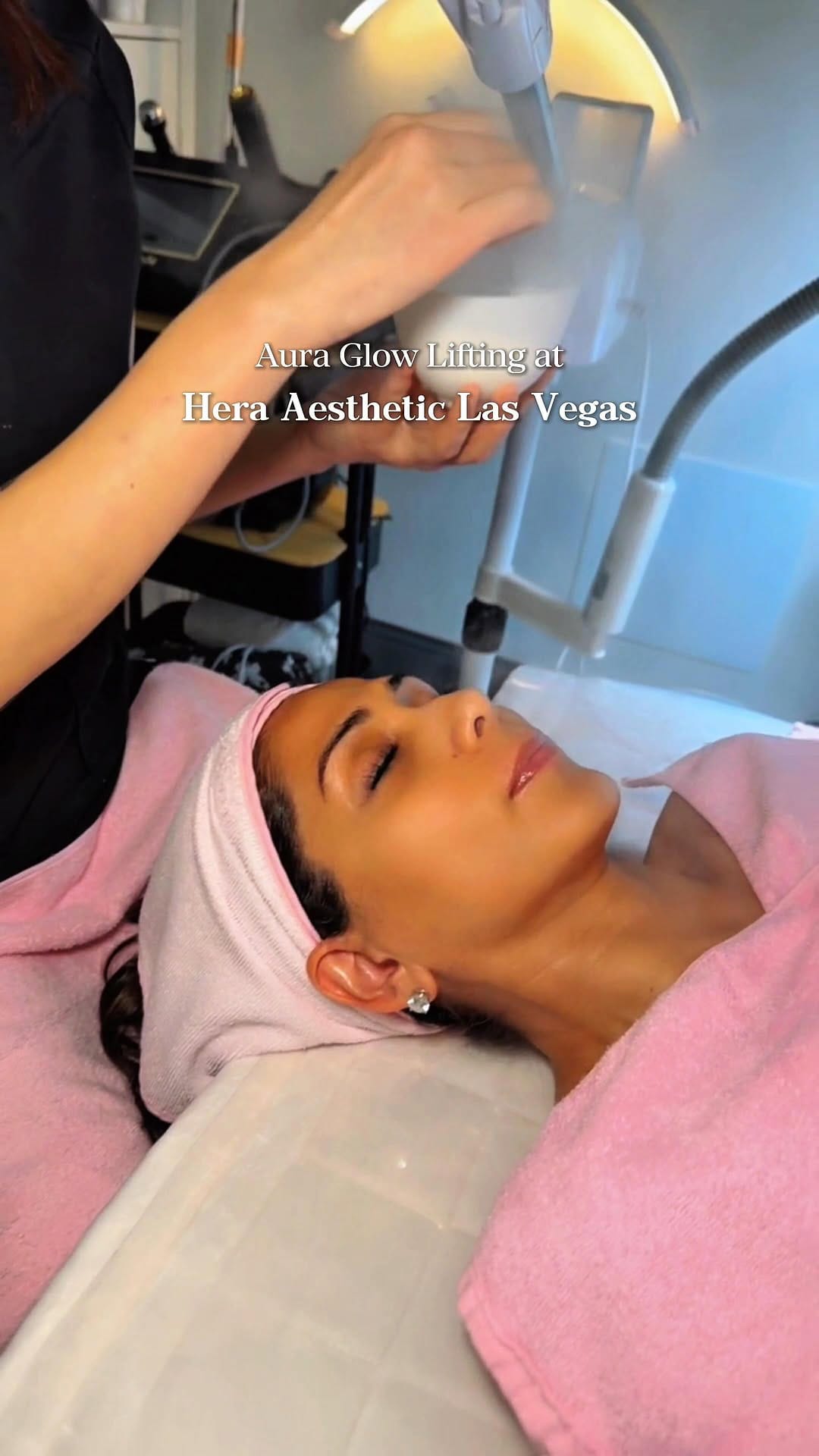 Post 3 by Sweta kathuria Las Vegas Content Creator on Instagram (video)