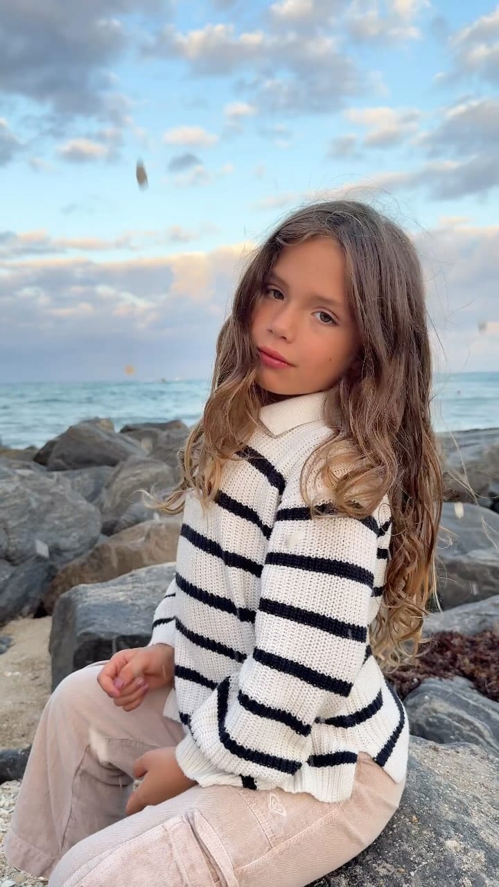 Post 10 by Alejandra Carmona on Instagram (video)