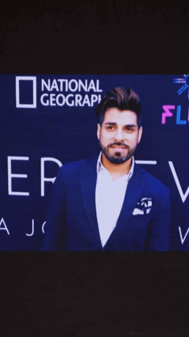 Post 4 by 𝐔𝐑𝐈𝐄𝐋 𝐒𝐀𝐄𝐍𝐙 on Instagram (video)