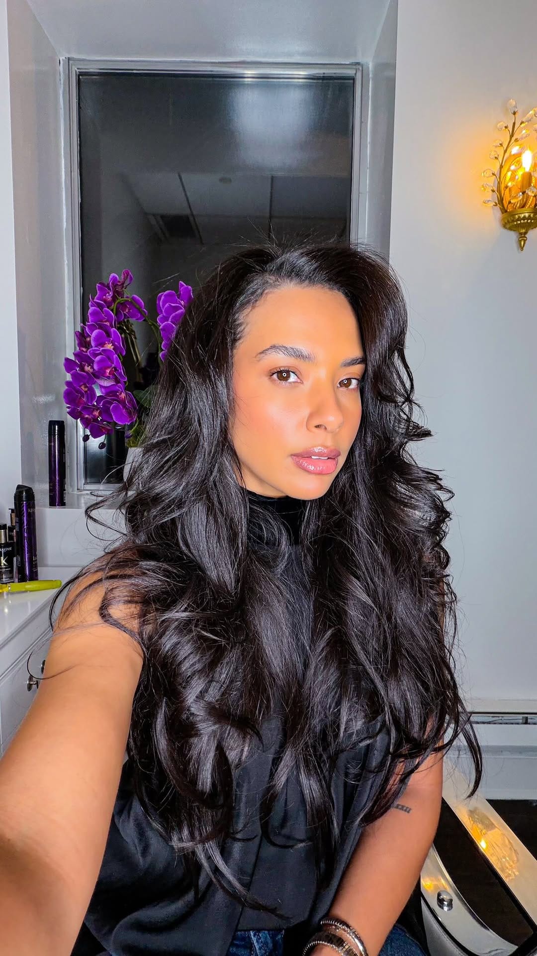 Post 9 by Camilli Brito on Instagram (video)