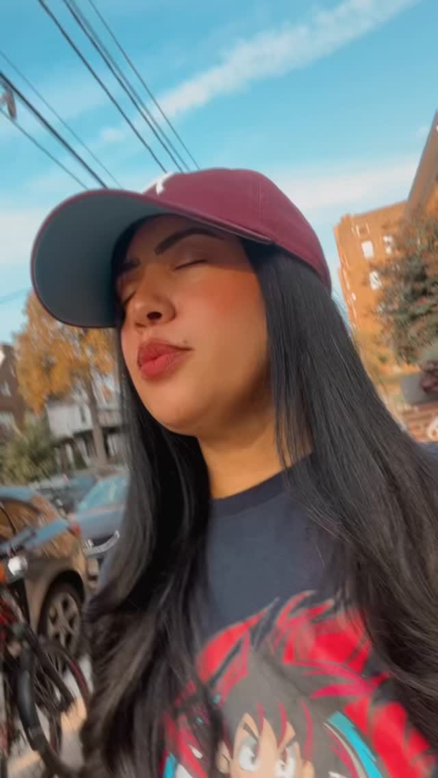 Post 8 by Meriem Zermani on Instagram (video)