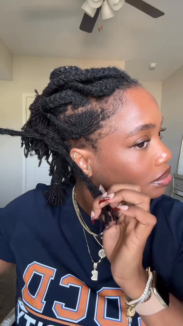 Post 7 by Kendra - Locs on Instagram (video)