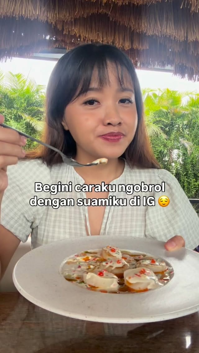 Post 4 by Nadia Oktafiani | Family Life Content on Instagram (video)