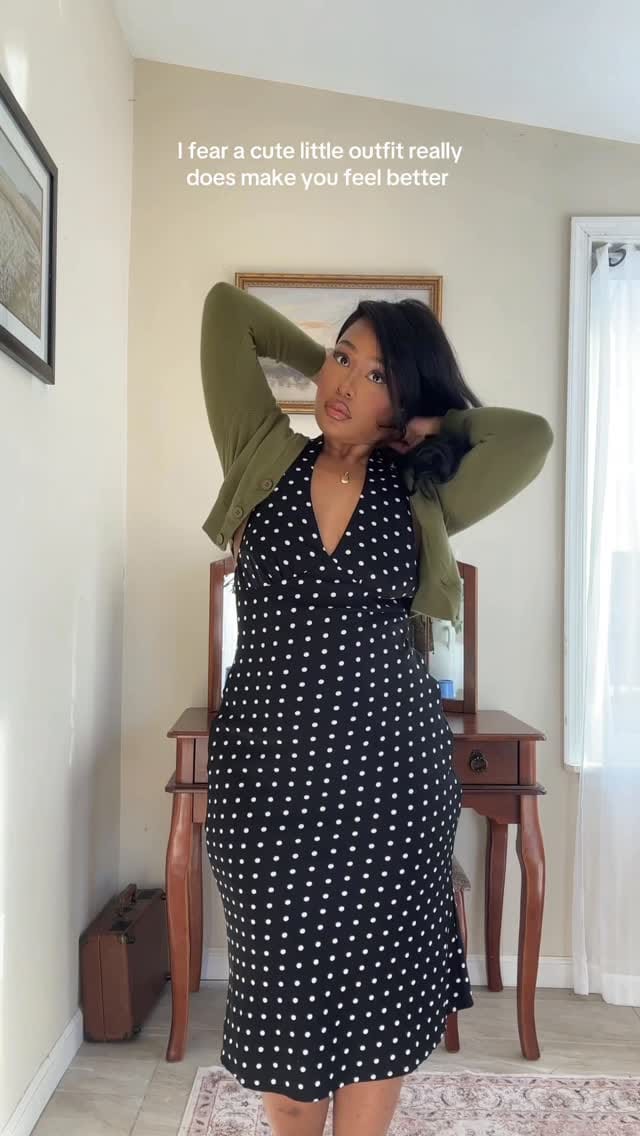 Post 1 by Lauren on Instagram (video)