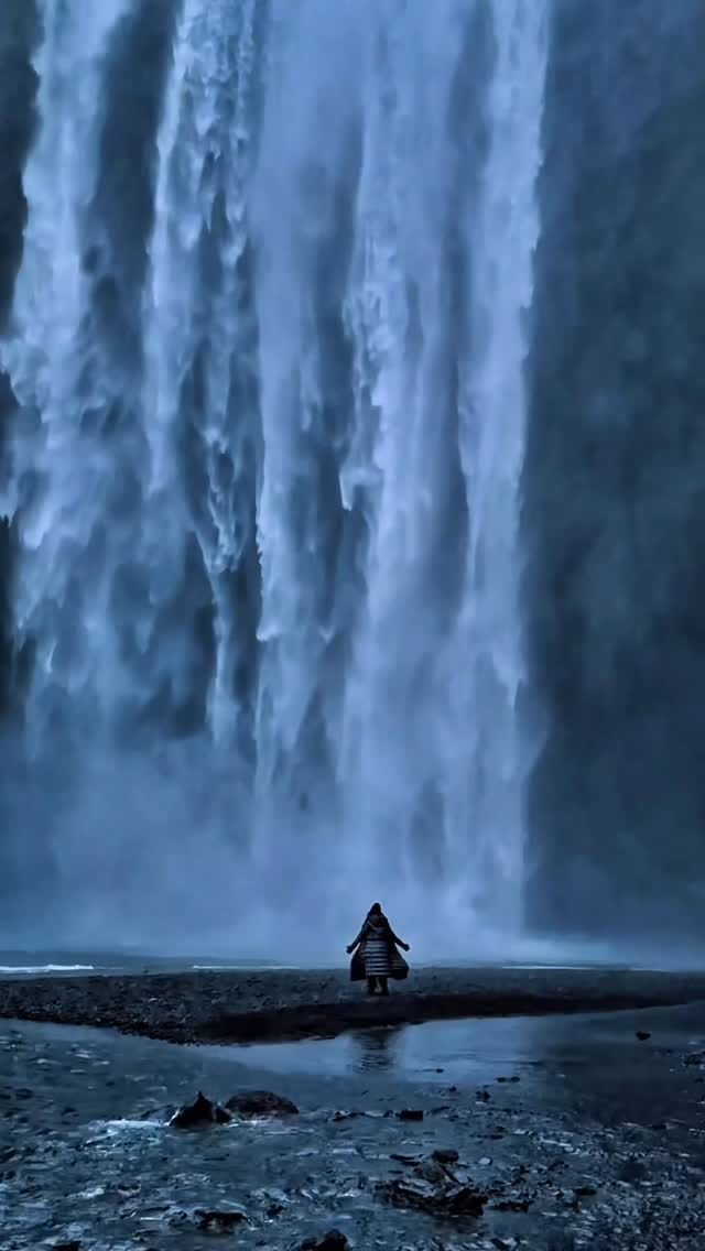 Post 1 by Maria Khan-Zuberi | Chicago Lifestyle & Travel on Instagram (video)