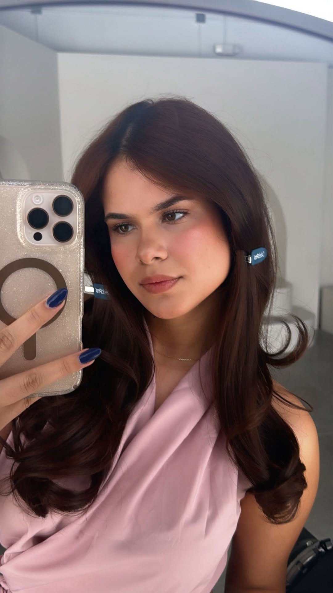 Post 2 by Valeria Viana on Instagram (video)