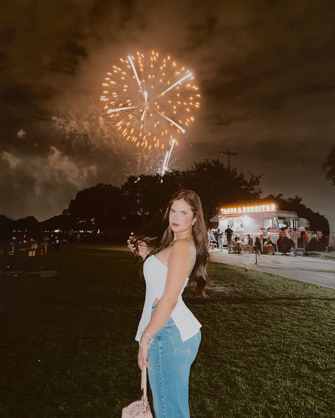 Post 9 by Valeria Viana on Instagram (carousel)