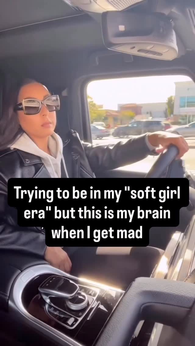 Post 3 by 𝚂𝚝𝚊𝚌𝚒𝚊 𝙺𝚊𝚛𝚌𝚑𝚎𝚛 💋 on Instagram (video)