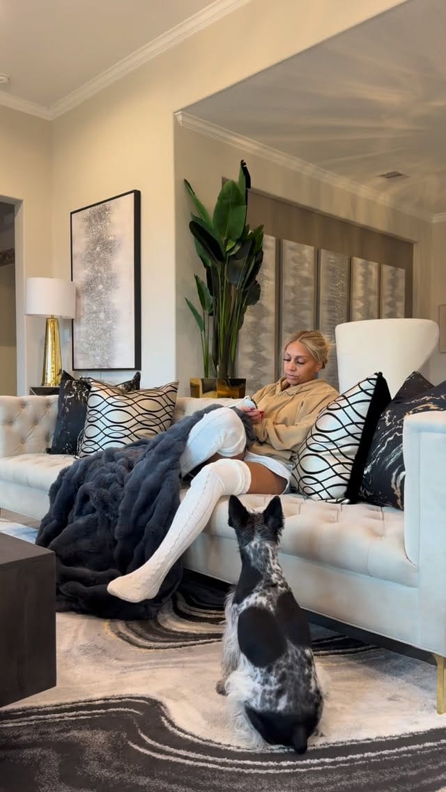 Post 6 by Tamara Bradshaw on Instagram (video)