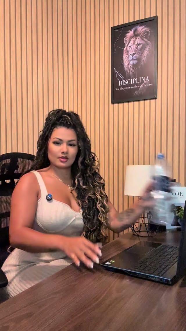 Post 2 by RAQUEL MOREIRA 🤍 on Instagram (video)