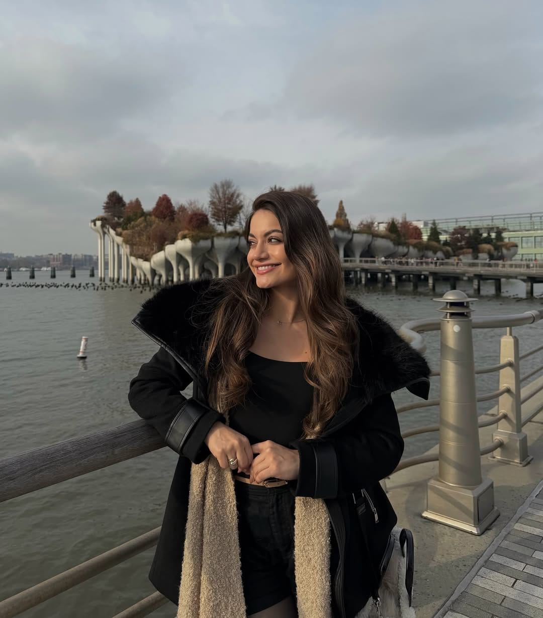 Post 9 by Camila Nicole Auz M on Instagram (carousel)