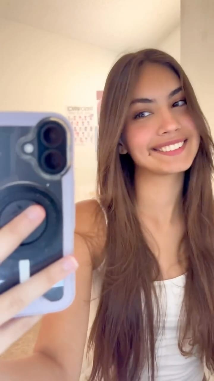 Post 10 by Ayten & Melis on Instagram (video)