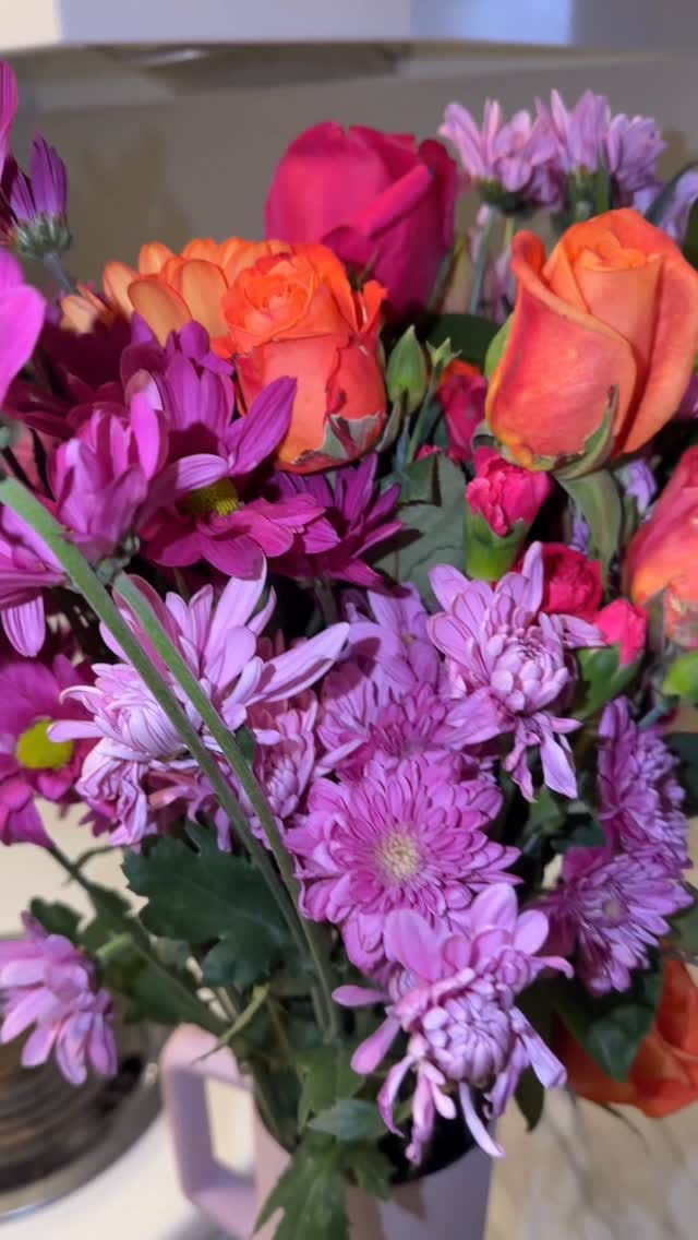 Post 4 by Julie Saint Fleur on Instagram (video)