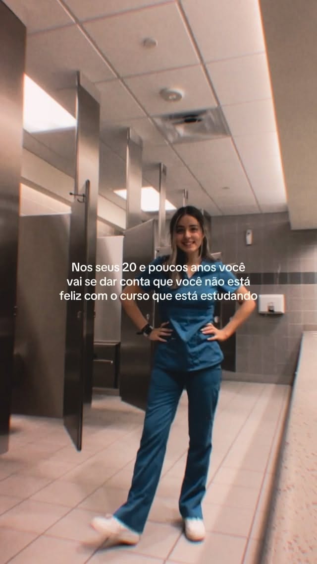 Post 7 by ISA CAMARGO on Instagram (video)