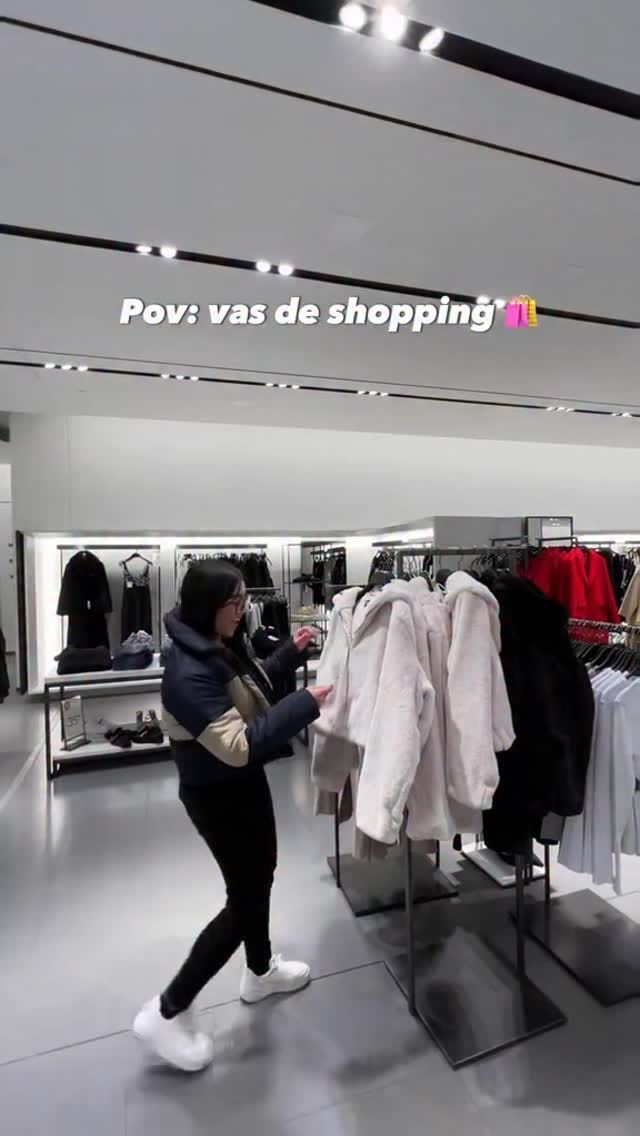 Post 7 by Yusby on Instagram (video)