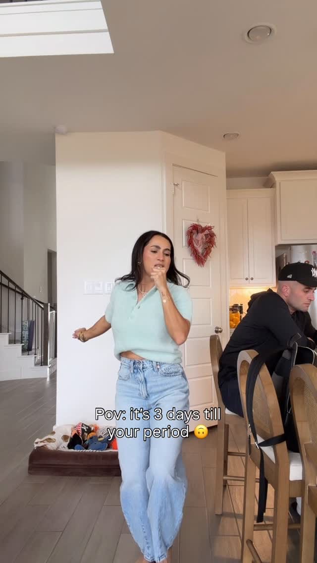 Post 1 by Juliana Avila | Lifestyle | Petite fashion | Mom humor on Instagram (video)